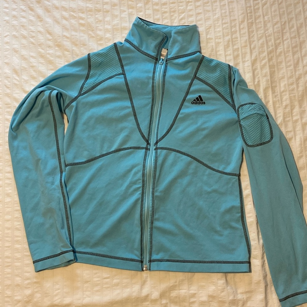 Adidas jacket size medium